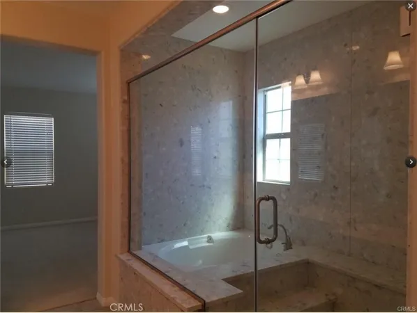 $4,900 | 143 Borrego, Irvine, CA 92618