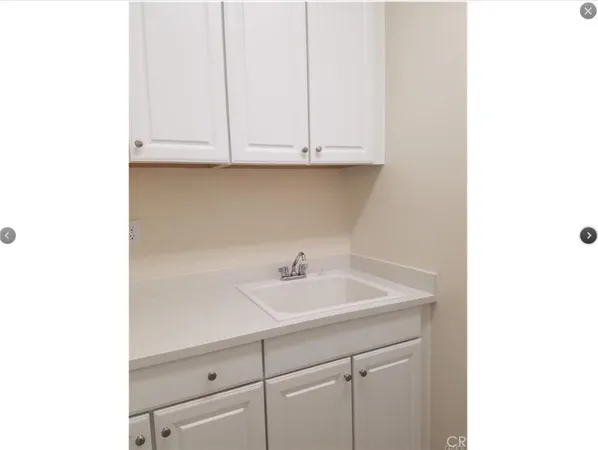 $4,900 | 143 Borrego, Irvine, CA 92618