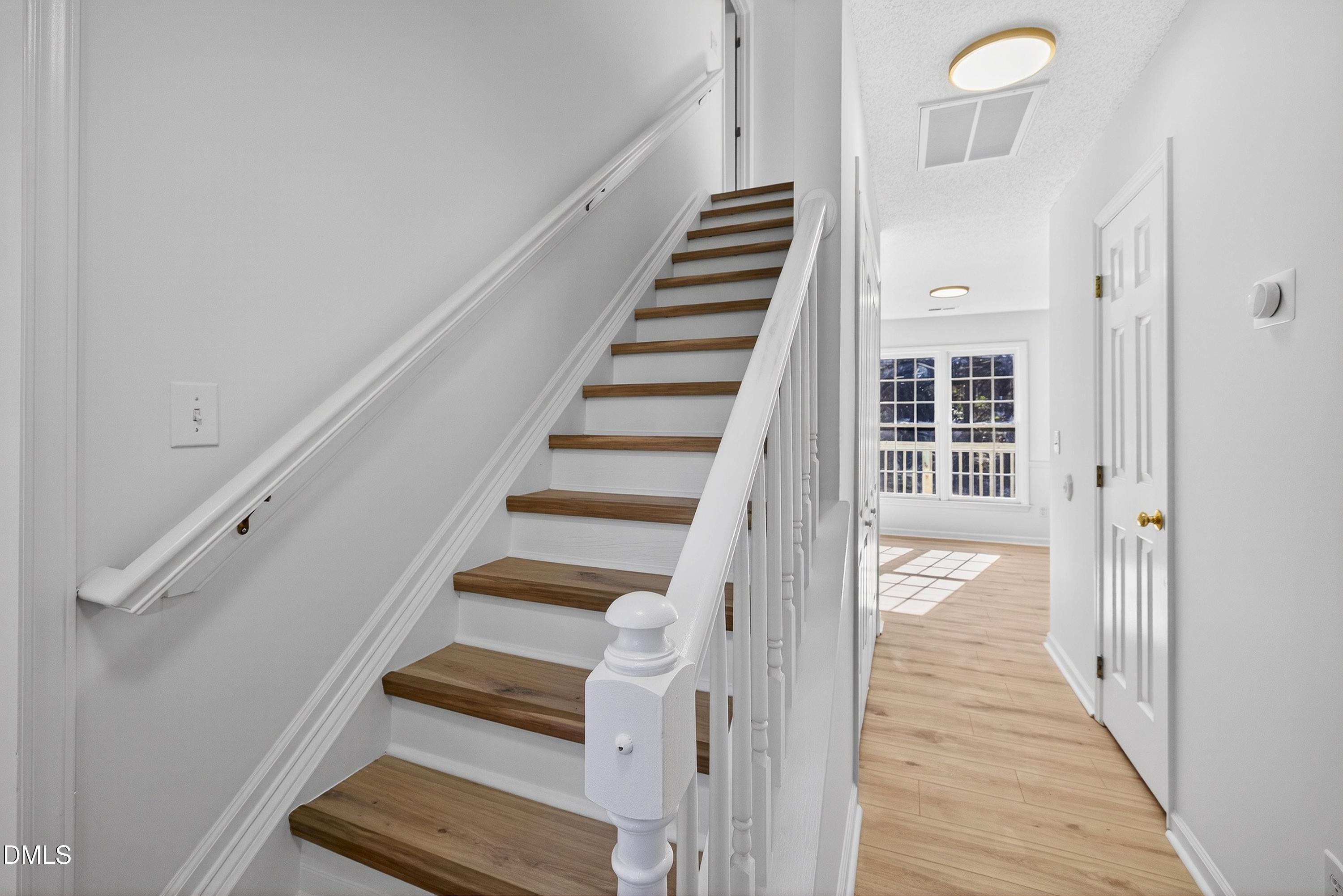 3400 Kensett Way Raleigh, NC 27616 - Photo 4 of 53 Scene-6