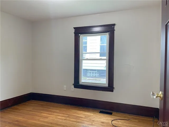 $1,995 | 307 Milton Avenue, Syracuse, NY 13204