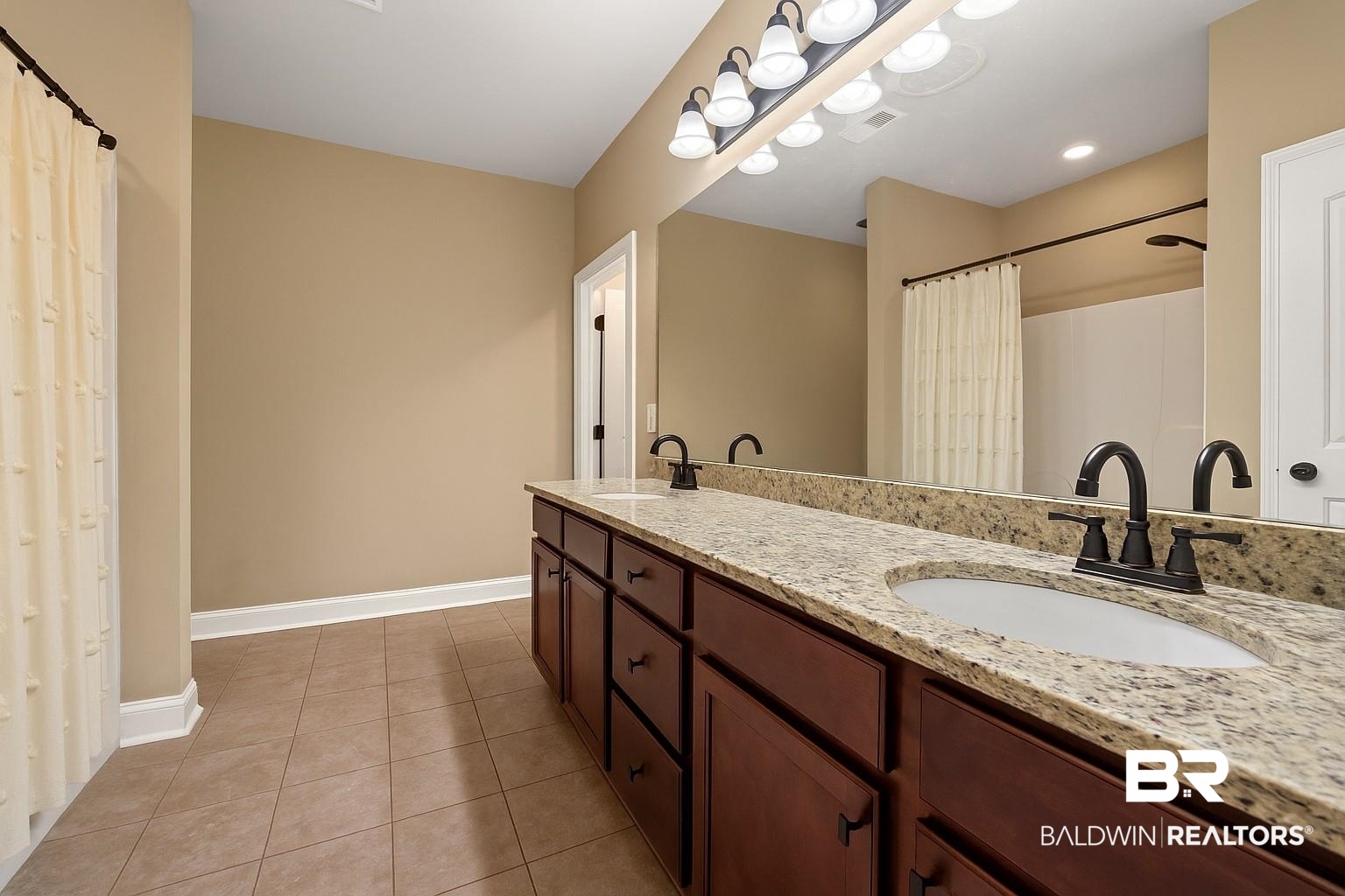 1173 Crown Walk Drive Foley, AL 36535 - Photo 9 of 17