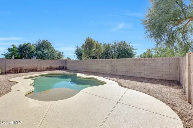 $449,900 | 4051 West Buckskin Trail, Phoenix, AZ 85083