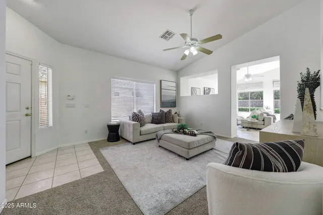 $449,900 | 4051 West Buckskin Trail, Phoenix, AZ 85083