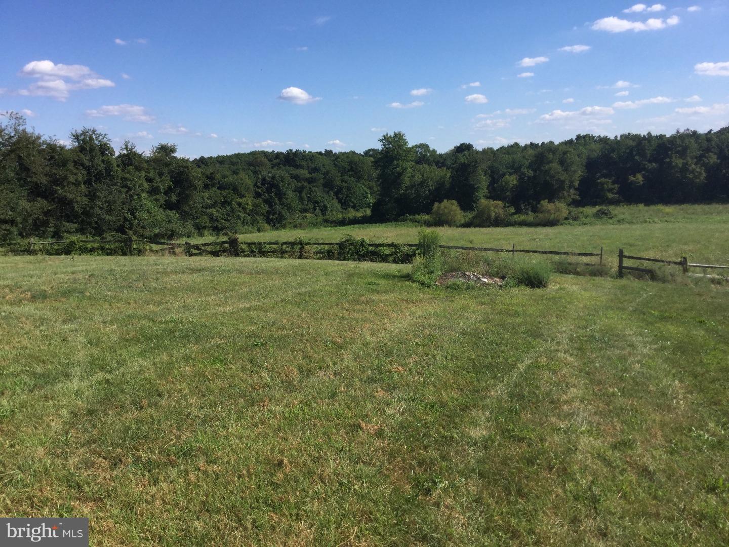 201 Creamery Road Elverson, PA 19520 - Photo 2 of 3 Gallery Image 2