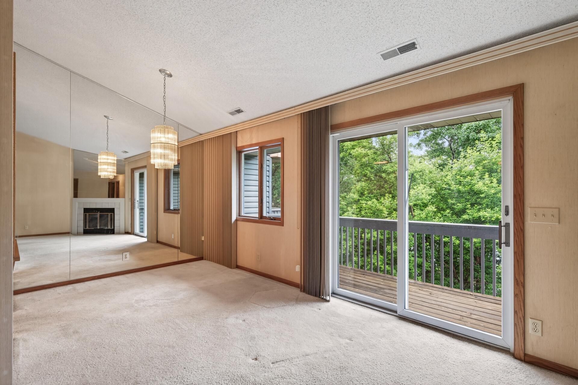 2576 Moundsview Drive, Unit 7 Mounds View, MN 55112 - Photo 11 of 29