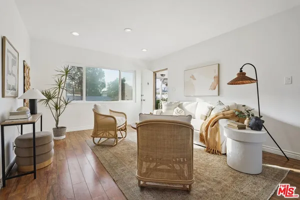 $524,000 | 4408 Franklin Avenue, Unit 5, Los Angeles, CA 90027