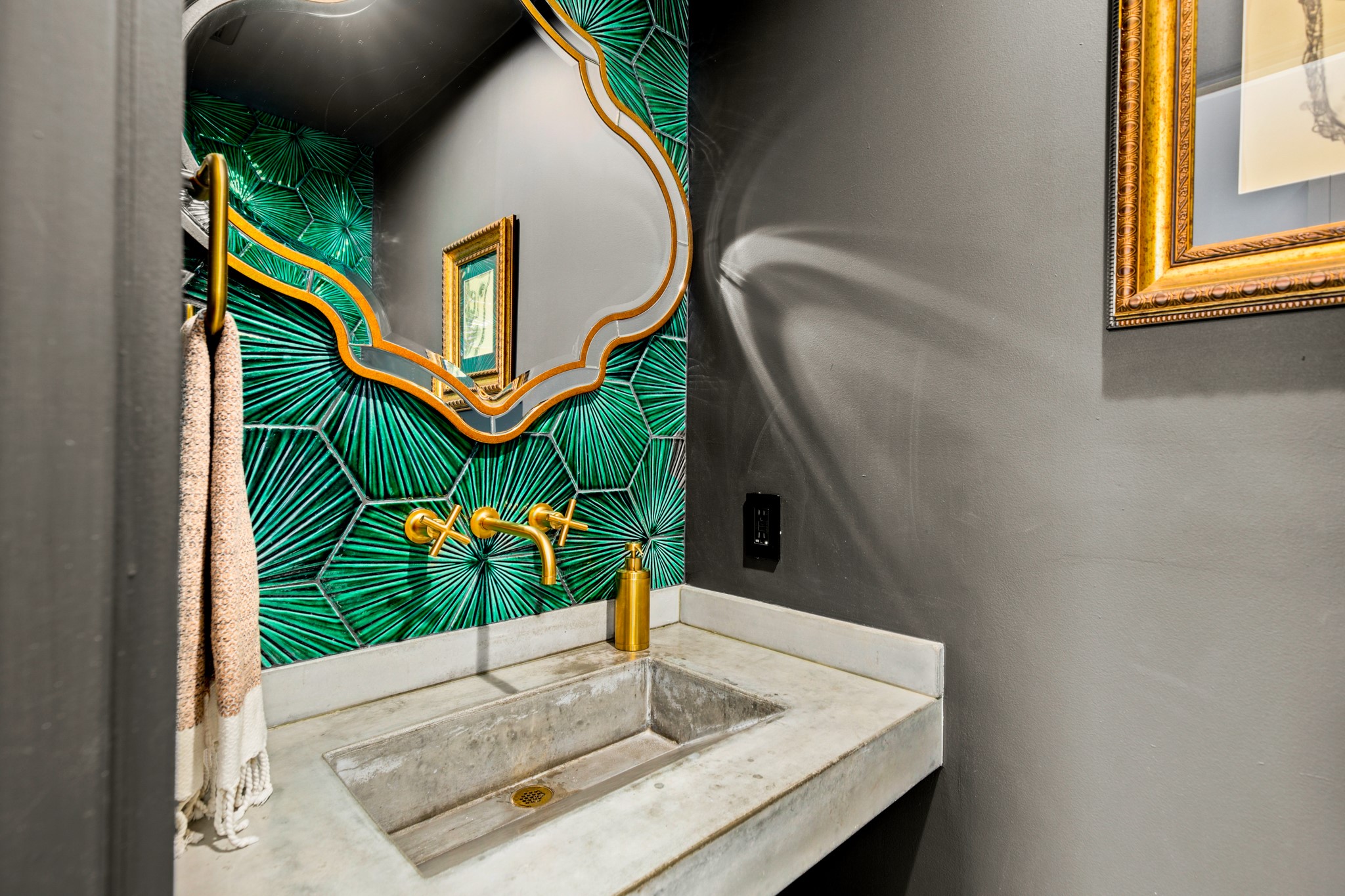 1813 Crooked Lane Austin, TX 78741 - Photo 21 of 40