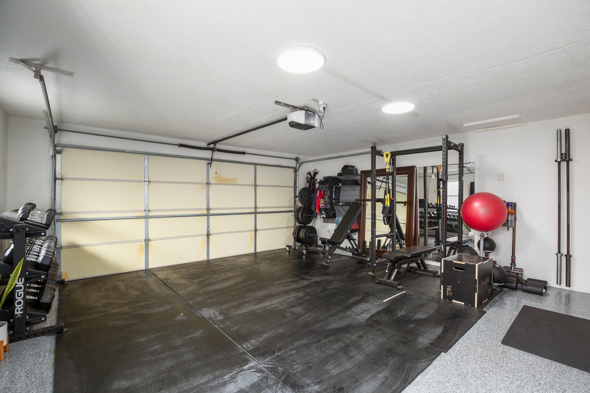 1813 Crooked Lane Austin, TX 78741 - Photo 27 of 39 a view of a room with gym equipment