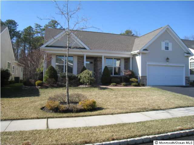 32 Park Ridge Way Jackson, NJ 08527 - Photo 1 of 21 Primary Photo