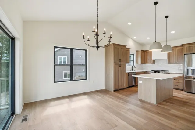 $479,900 | 6487 Ridge View Way, DeForest, WI 53532