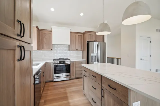 $479,900 | 6487 Ridge View Way, DeForest, WI 53532