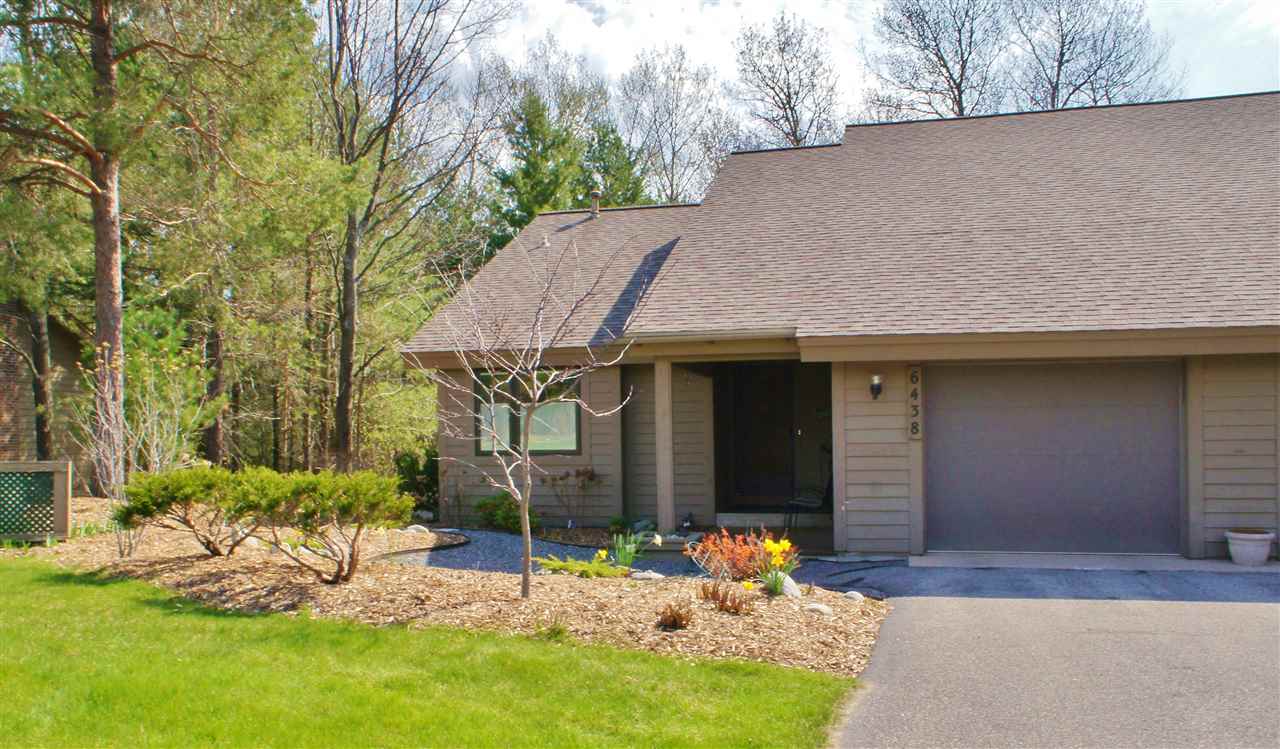 6438 Mission Ridge Traverse City, MI 49686 - Photo 1 of 31 1831257.JPG