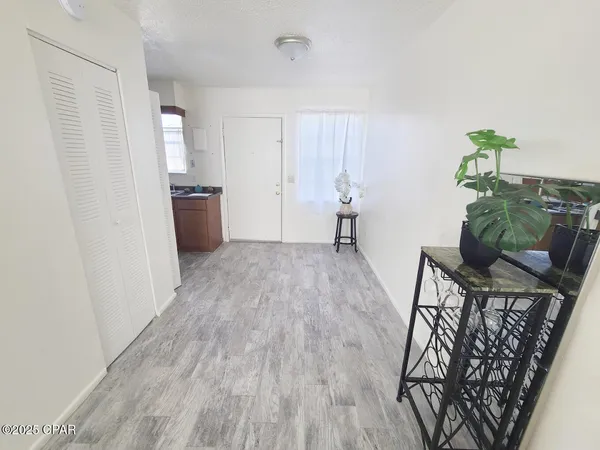 $950 | 201 East 25th Street, Unit G127, Lynn Haven, FL 32444