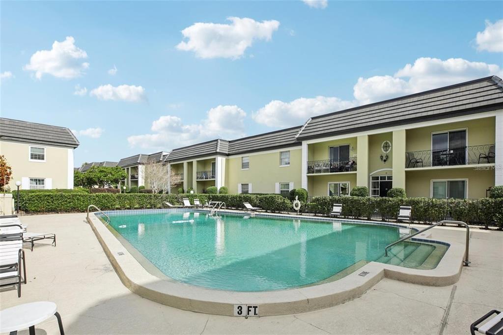 1500 Gay Road, Unit 5 Winter Park, FL 32789 - Photo 16 of 17 a view of a house with swimming pool and sitting area