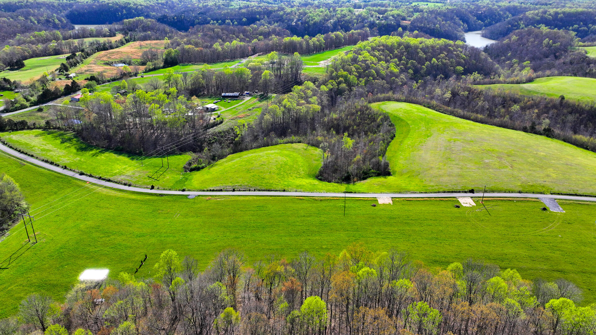 3260 Parks Ridge Road Russell Springs, KY 42642 - Photo 27 of 31 DJI_20240612173458_0050_D
