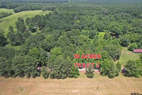 $95,000 | 2 County Road 3117, Clarksville, TX 75426