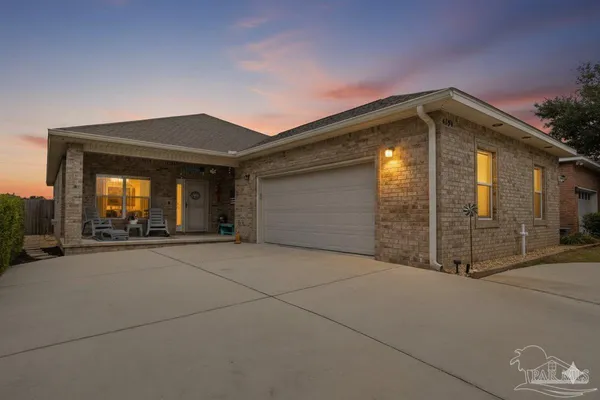 $439,000 | 4154 Oak Pointe Drive, Gulf Breeze, FL 32563