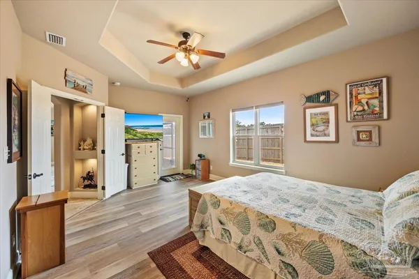 $439,000 | 4154 Oak Pointe Drive, Gulf Breeze, FL 32563