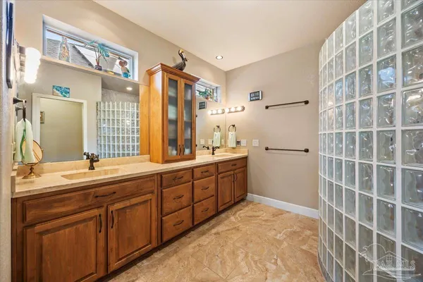 $439,000 | 4154 Oak Pointe Drive, Gulf Breeze, FL 32563