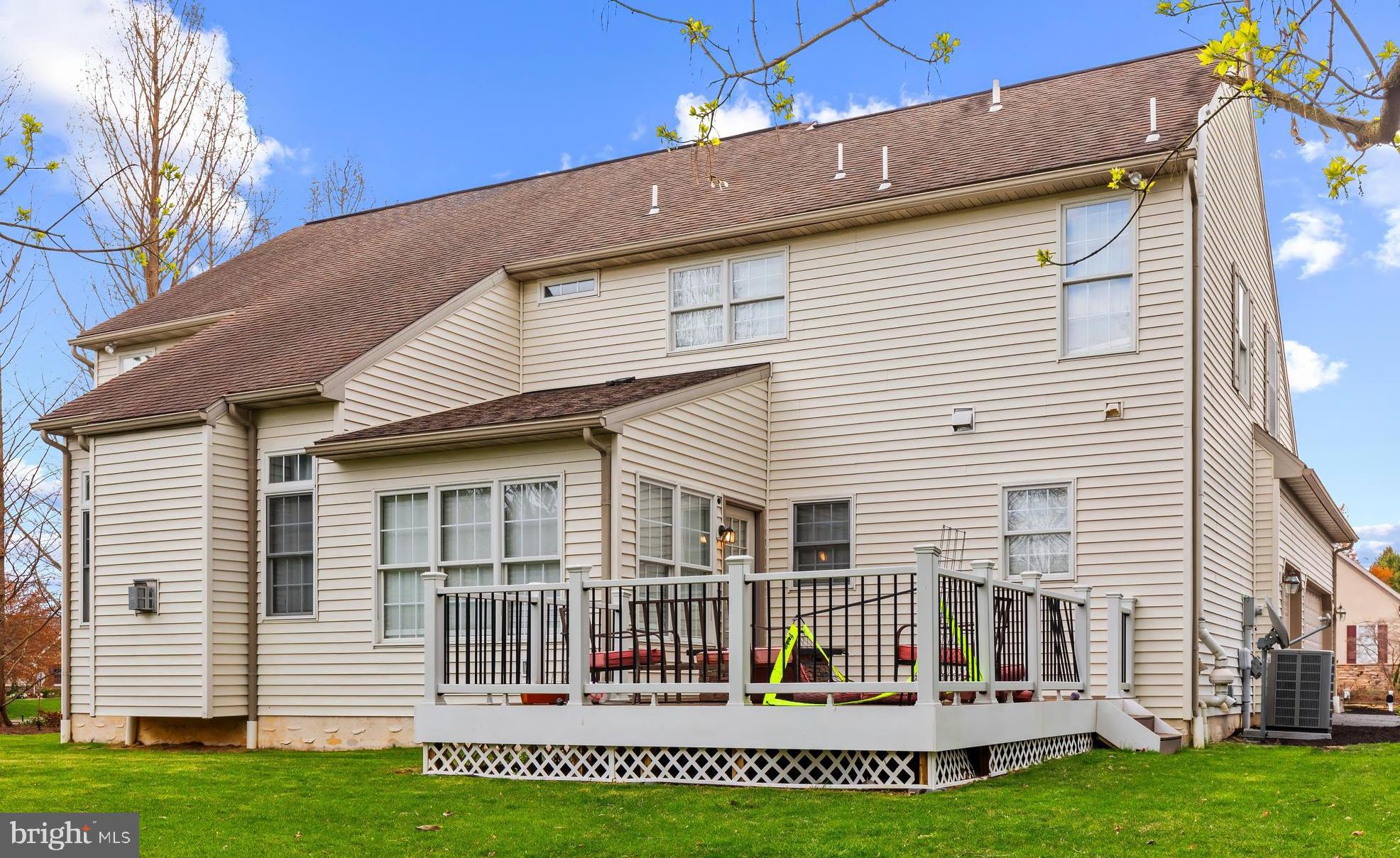 320 Wisteria Lane Sinking Spring, PA 19608 - Photo 27 of 34 Exterior Rear