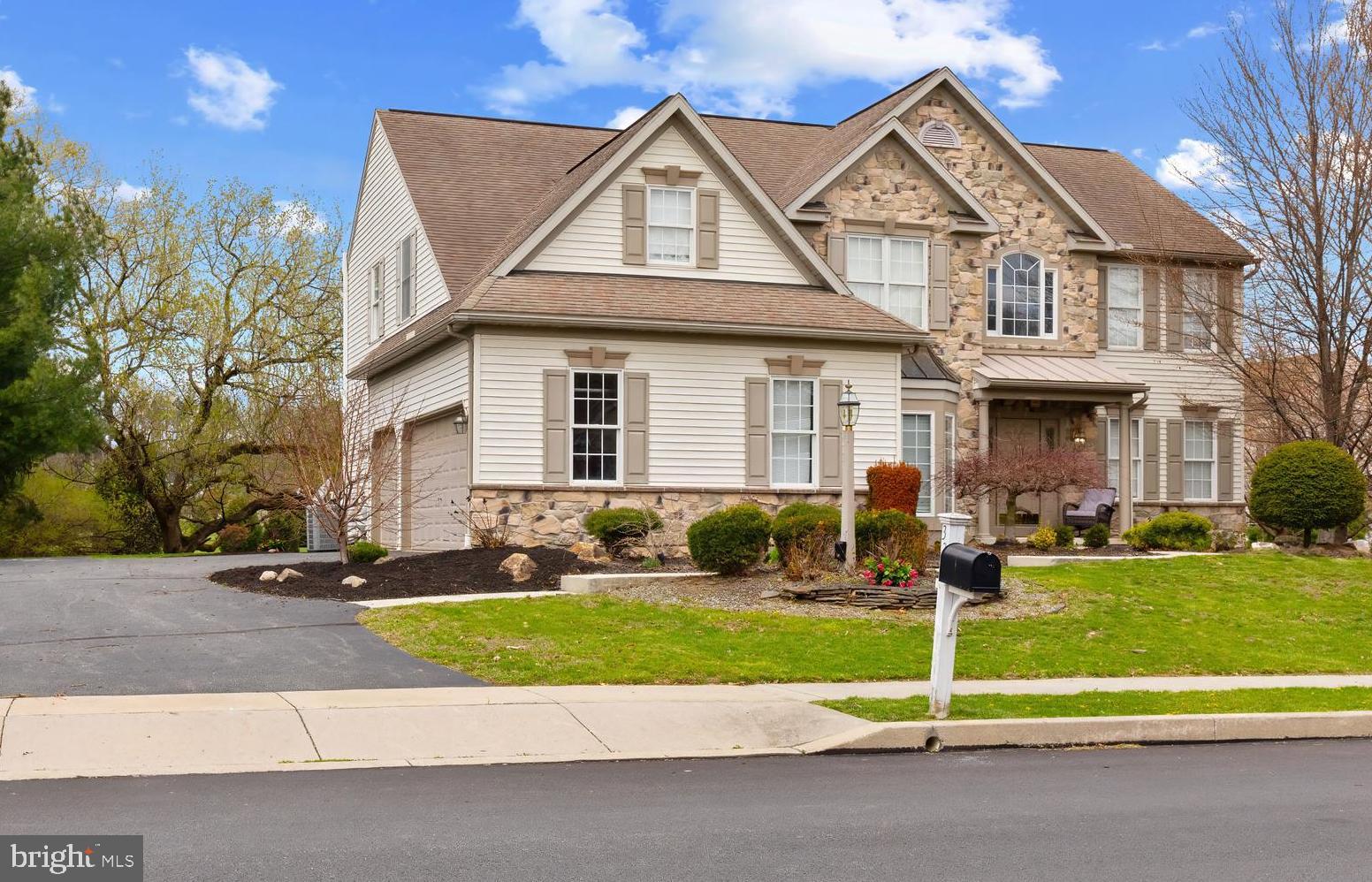 320 Wisteria Lane Sinking Spring, PA 19608 - Photo 4 of 34 Exterior Side