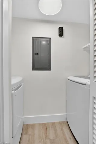 $479,000 | 29 High Point Circle East, Unit 204, Naples, FL 34103