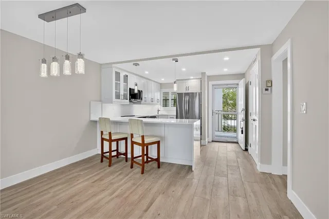$479,000 | 29 High Point Circle East, Unit 204, Naples, FL 34103