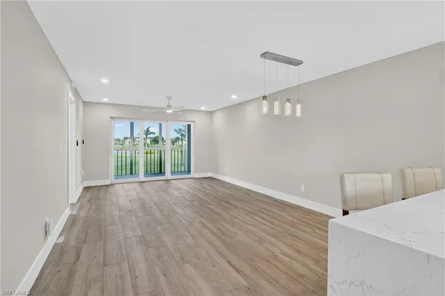 $479,000 | 29 High Point Circle East, Unit 204, Naples, FL 34103
