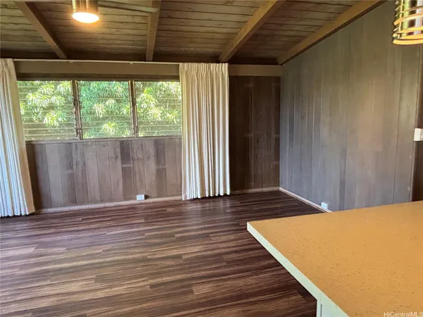 $3,700 | Undisclosed Address, Pearl City, HI 96782