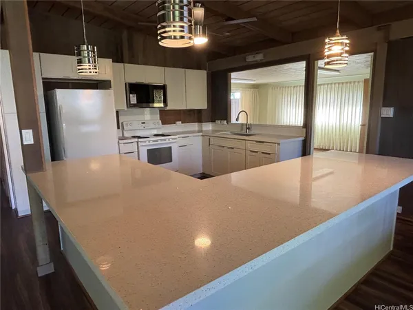 $3,700 | Undisclosed Address, Pearl City, HI 96782