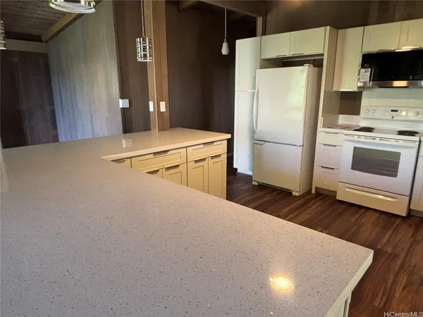 $3,700 | Undisclosed Address, Pearl City, HI 96782