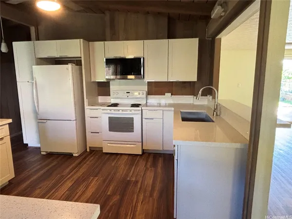 $3,700 | Undisclosed Address, Pearl City, HI 96782