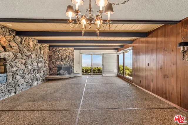 $1,695,000 | 29857 Knoll View Drive, Rancho Palos Verdes, CA 90275