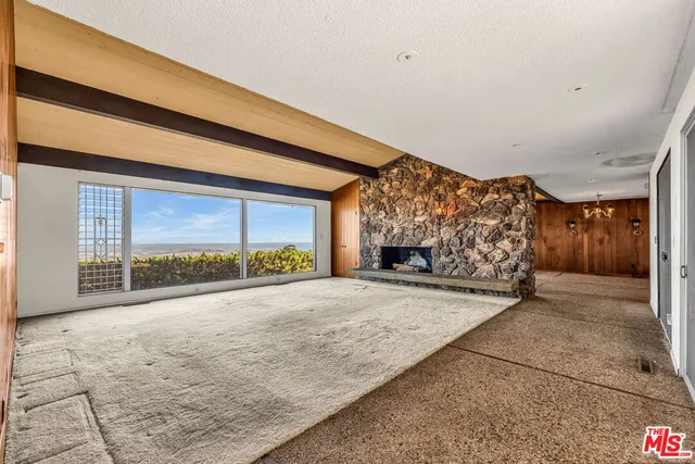 $1,695,000 | 29857 Knoll View Drive, Rancho Palos Verdes, CA 90275