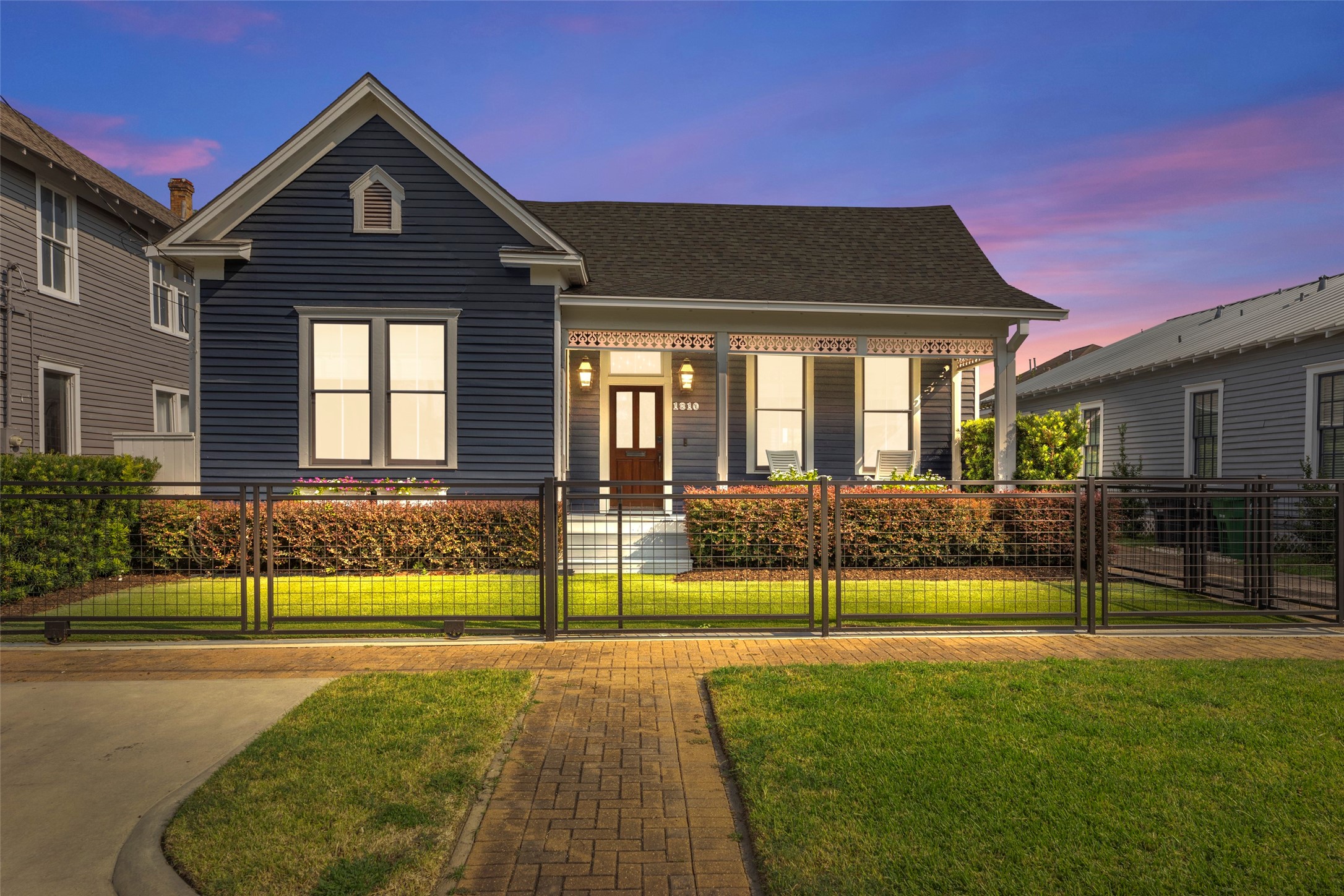 1810 Kane Street Houston, TX 77007 - Photo 3 of 47 a view of a house with a yard
