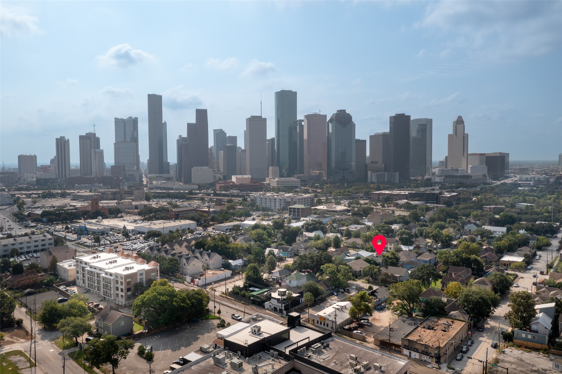 1810 Kane Street Houston, TX 77007 - Photo 39 of 47 a view of a city with tall buildings