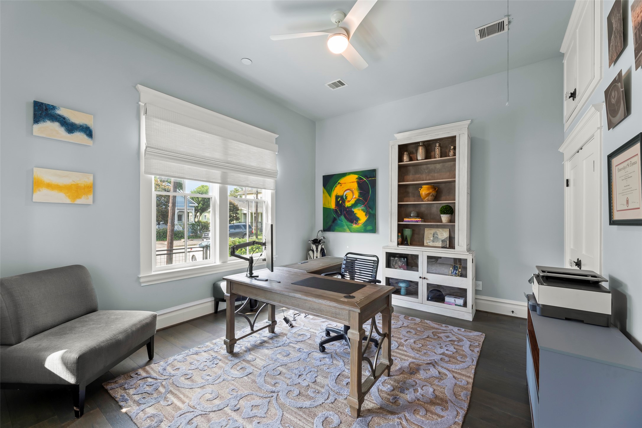 1810 Kane Street Houston, TX 77007 - Photo 10 of 47 a living room with furniture and a window