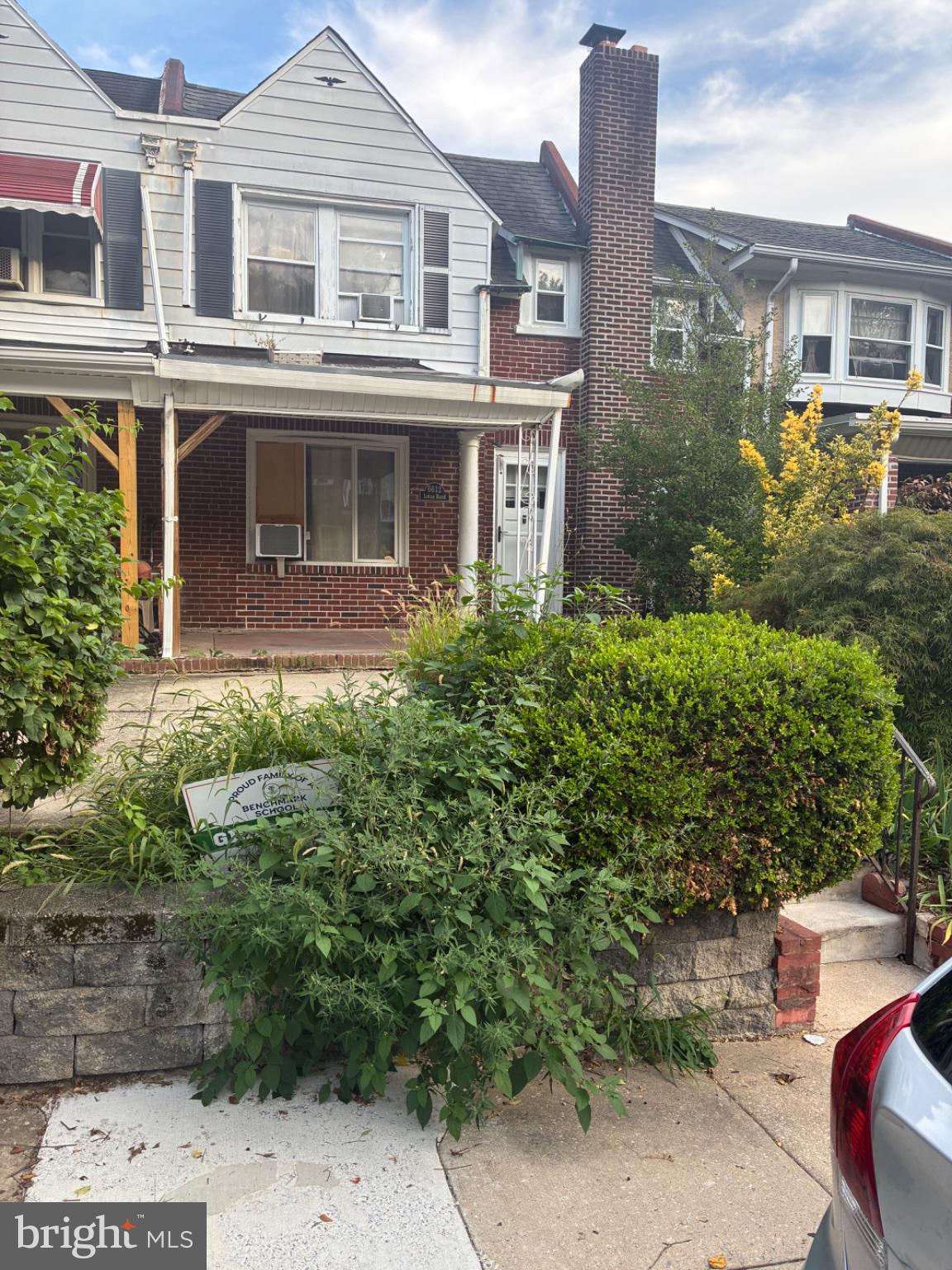 6612 Lotus Road Philadelphia, PA 19151 - Photo 2 of 24 Gallery Image 2