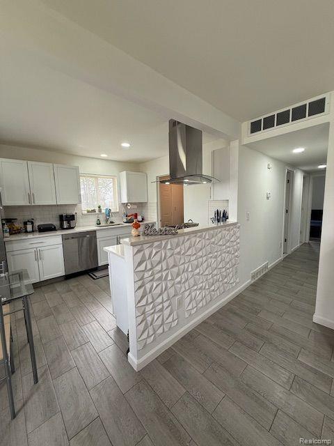 4620 John Daly Road Dearborn Heights, MI 48125 - Photo 15 of 20 Kitchen View