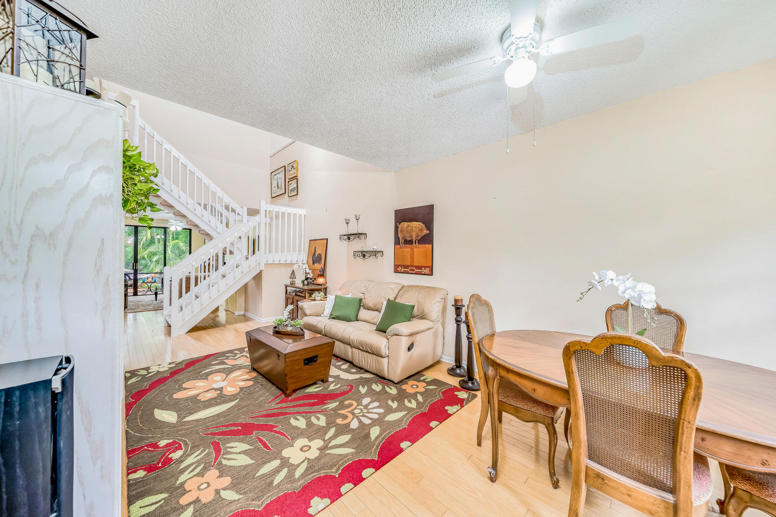 5700 Santiago Circle Boca Raton, FL 33433 - Photo 12 of 82 dining/living