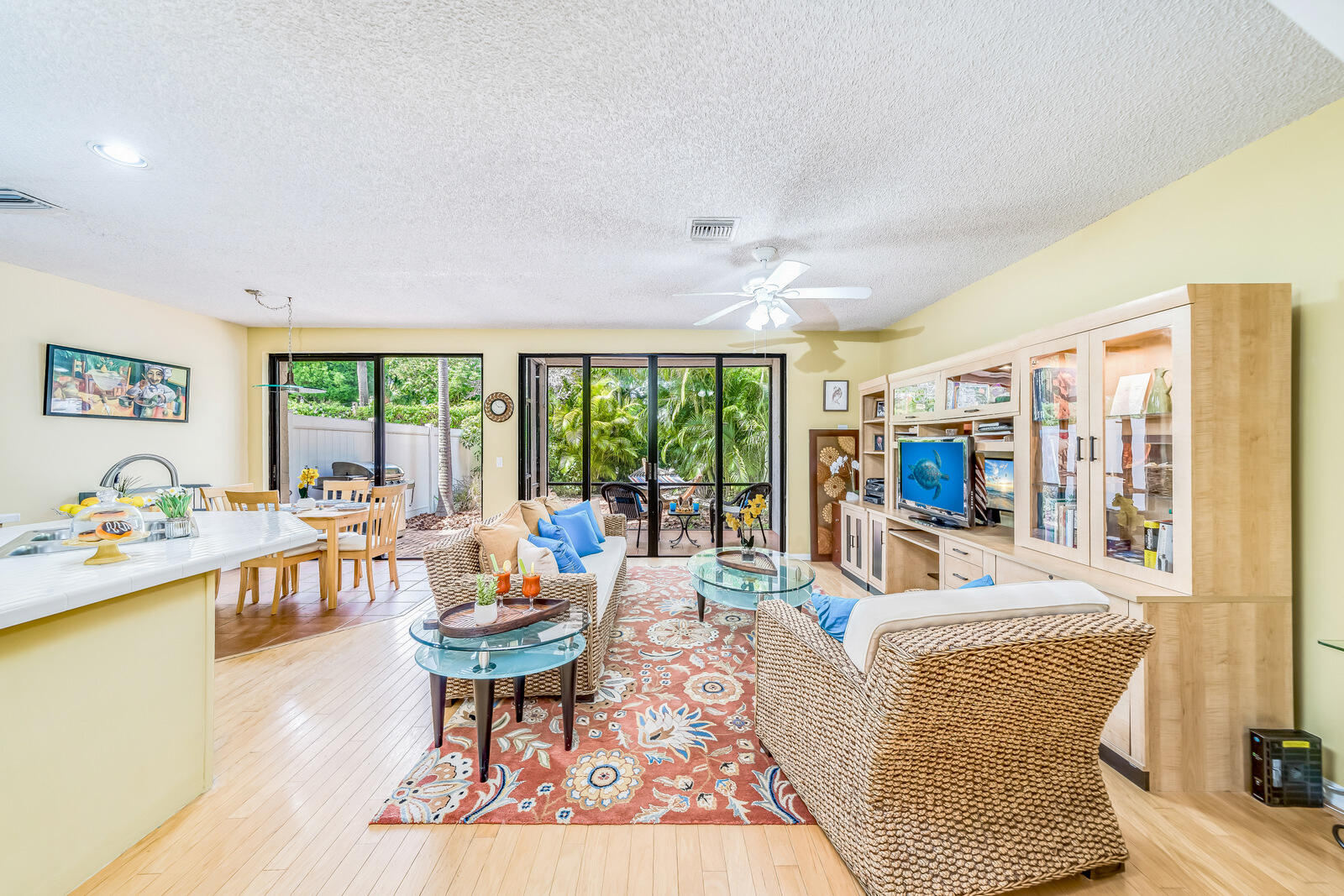 5700 Santiago Circle Boca Raton, FL 33433 - Photo 21 of 82 views of private yard!