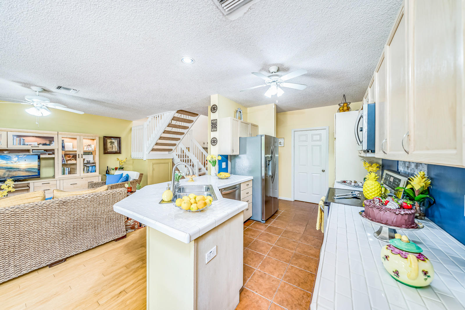5700 Santiago Circle Boca Raton, FL 33433 - Photo 35 of 82 kitchen