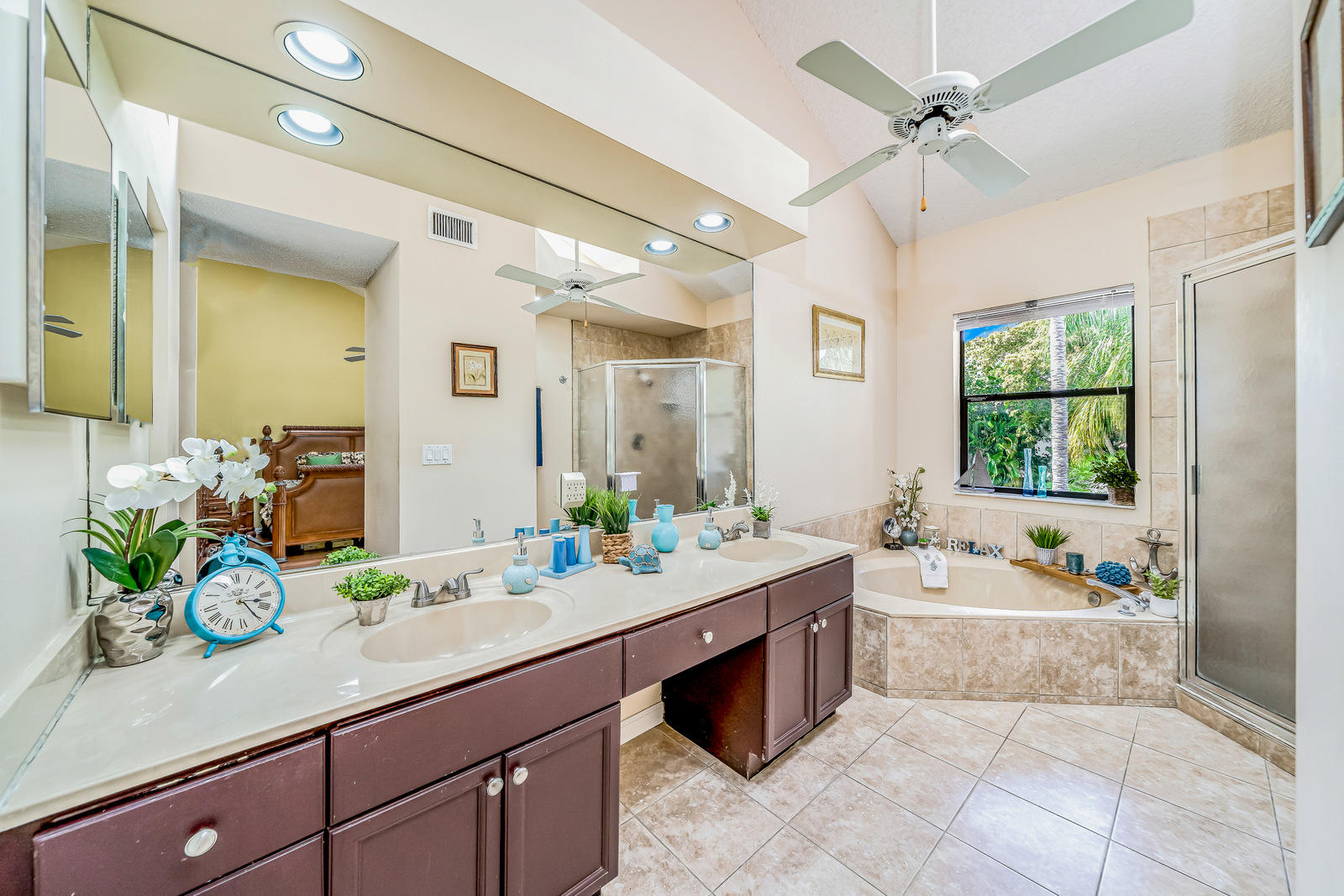 5700 Santiago Circle Boca Raton, FL 33433 - Photo 63 of 82 Master Bath
