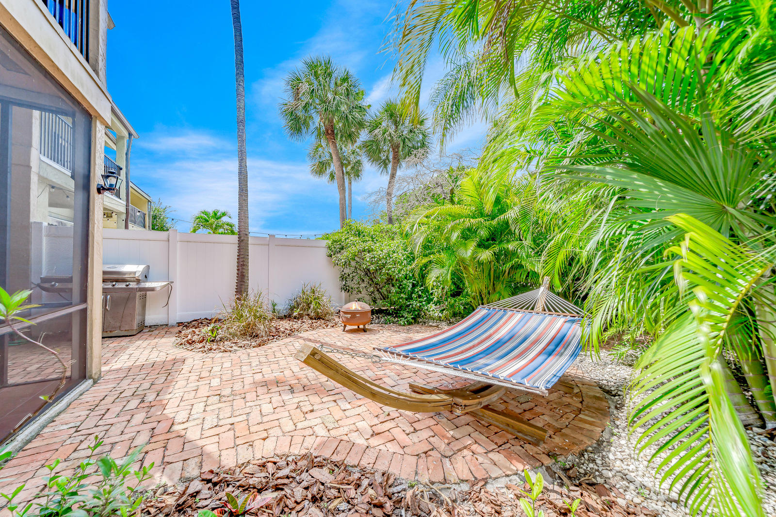 5700 Santiago Circle Boca Raton, FL 33433 - Photo 77 of 82 private yard