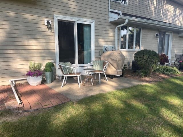 308 Castle Oaks Crossing Waunakee, WI 53597 - Photo 58 of 58
