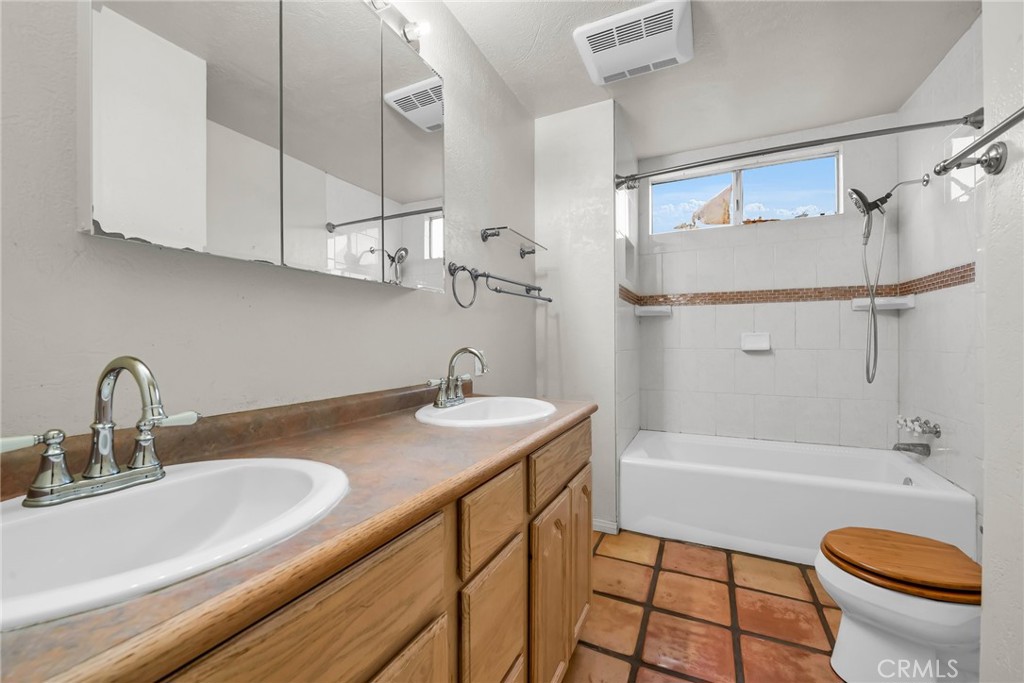 1507 Green Canyon Road Fallbrook, CA 92028 - Photo 22 of 41