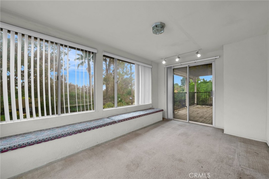 1507 Green Canyon Road Fallbrook, CA 92028 - Photo 7 of 41