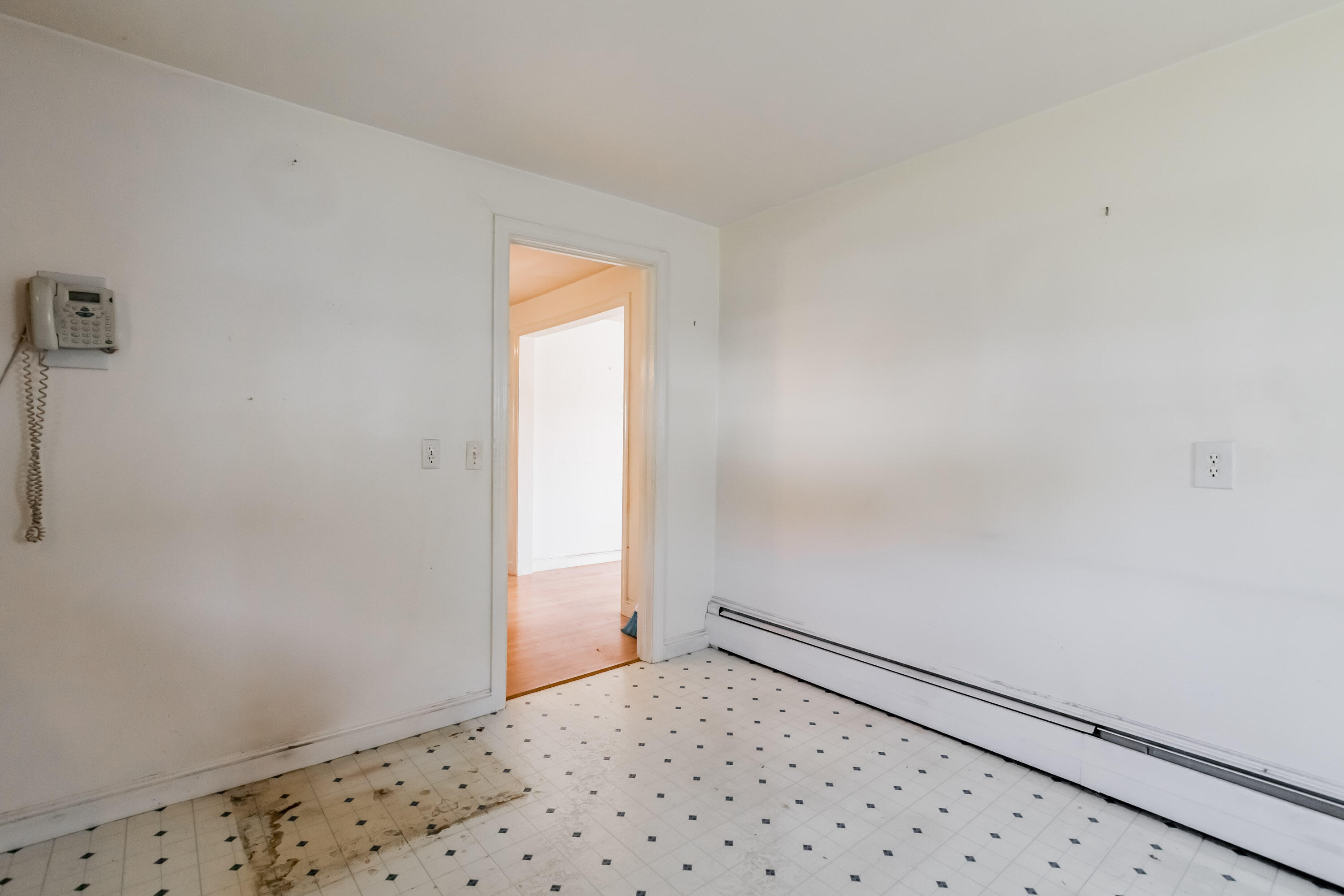 27 Samuel Road Portland, ME 04103 - Photo 13 of 51 20220511ms-82014
