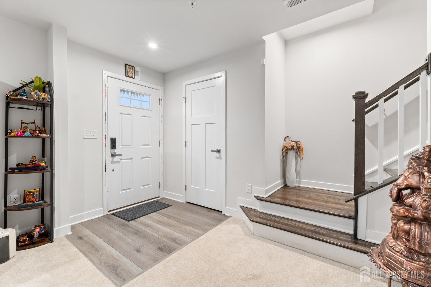 74 Anchor Way Cliffwood, NJ 07721 - Photo 7 of 35