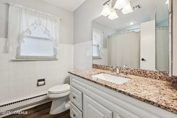 $206,000 | 530 Portsmouth Drive, Unit D, Lakewood, NJ 08701